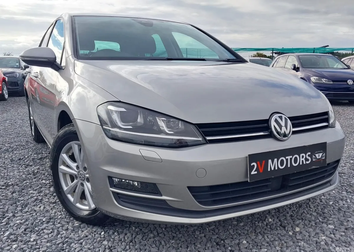 Volkswagen Golf Hatchback, Petrol, 2017, Grey