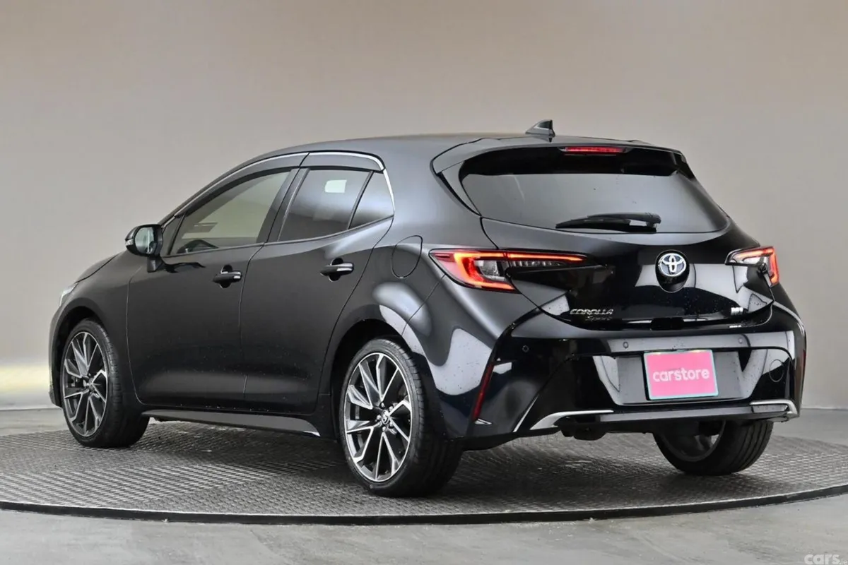 Toyota Corolla Hatchback, Petrol Hybrid, 2023, Black