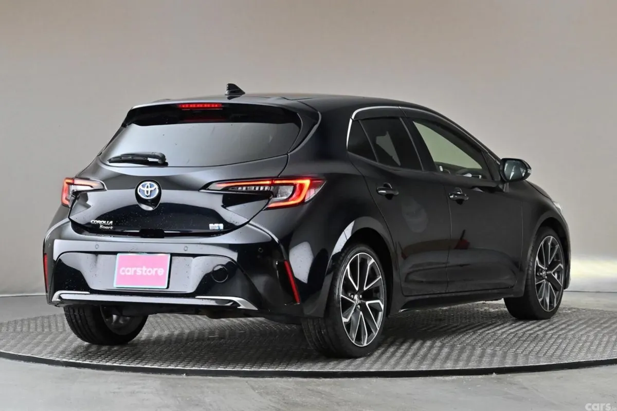 Toyota Corolla Hatchback, Petrol Hybrid, 2023, Black