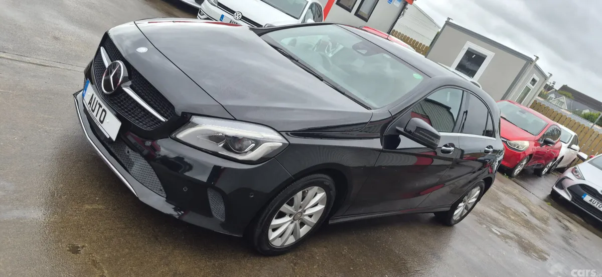 Mercedes-Benz A-Class Hatchback, Petrol, 2016, Black