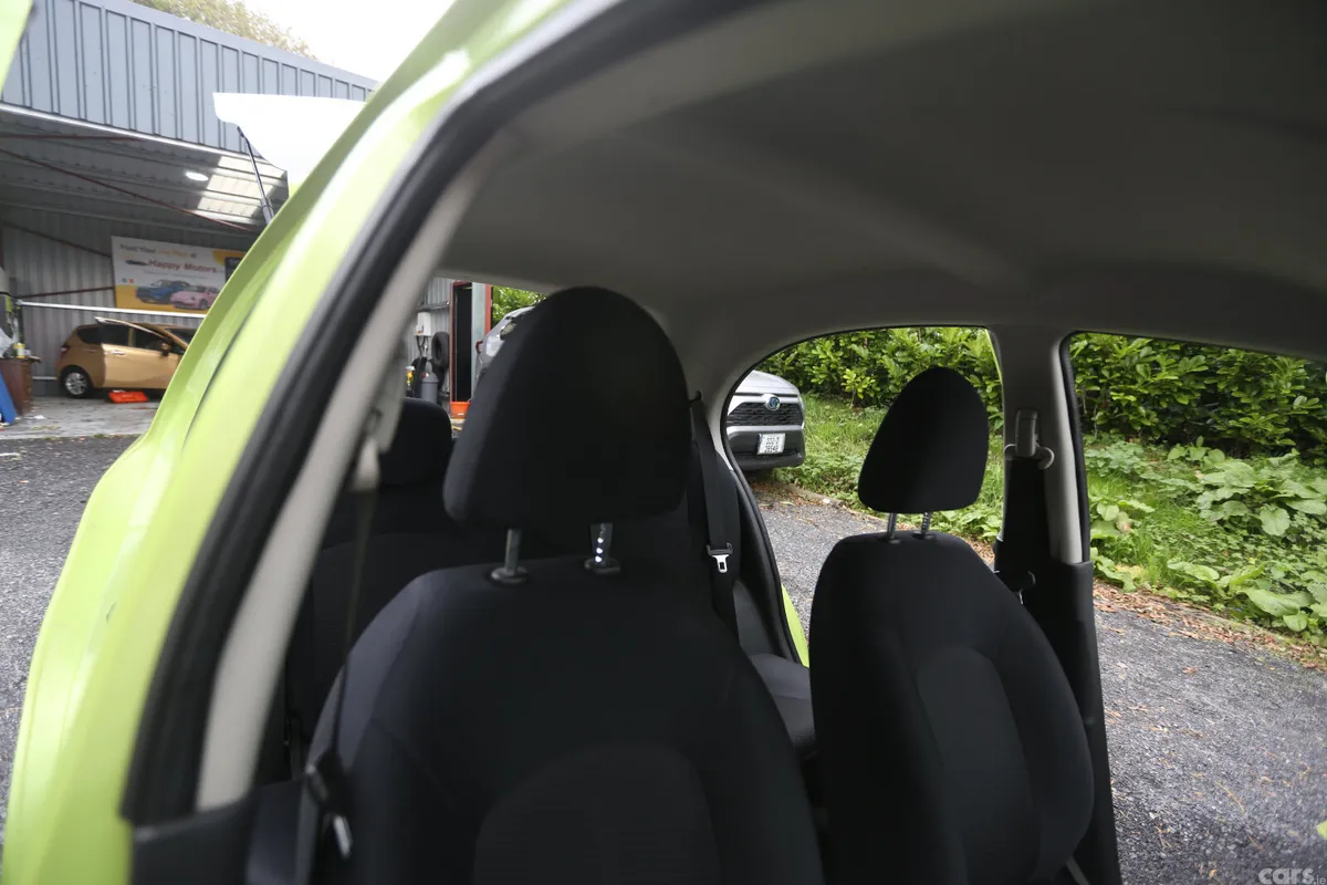 Nissan March Hatchback, Petrol, 2013, Green