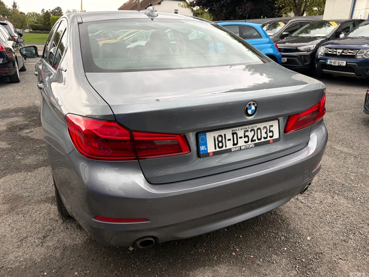 BMW 5-Series Saloon, Petrol Plug-in Hybrid, 2018, Blue