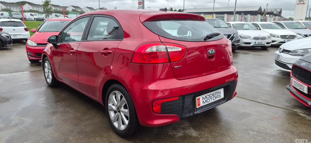 Kia Rio Hatchback, Petrol, 2016, Red