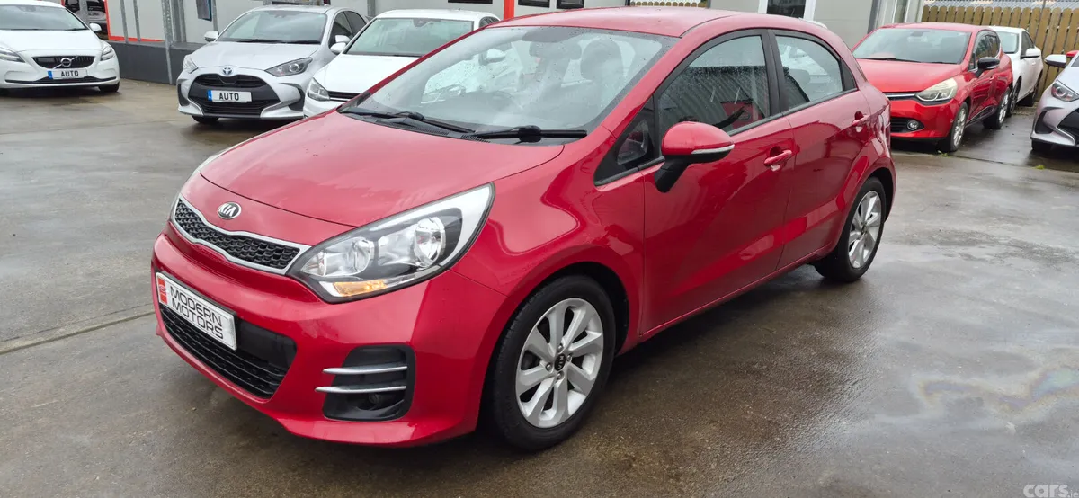 Kia Rio Hatchback, Petrol, 2016, Red