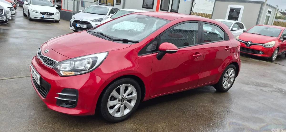 Kia Rio Hatchback, Petrol, 2016, Red
