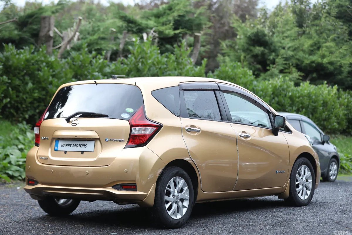 Nissan Note MPV, Petrol Hybrid, 2017, Gold