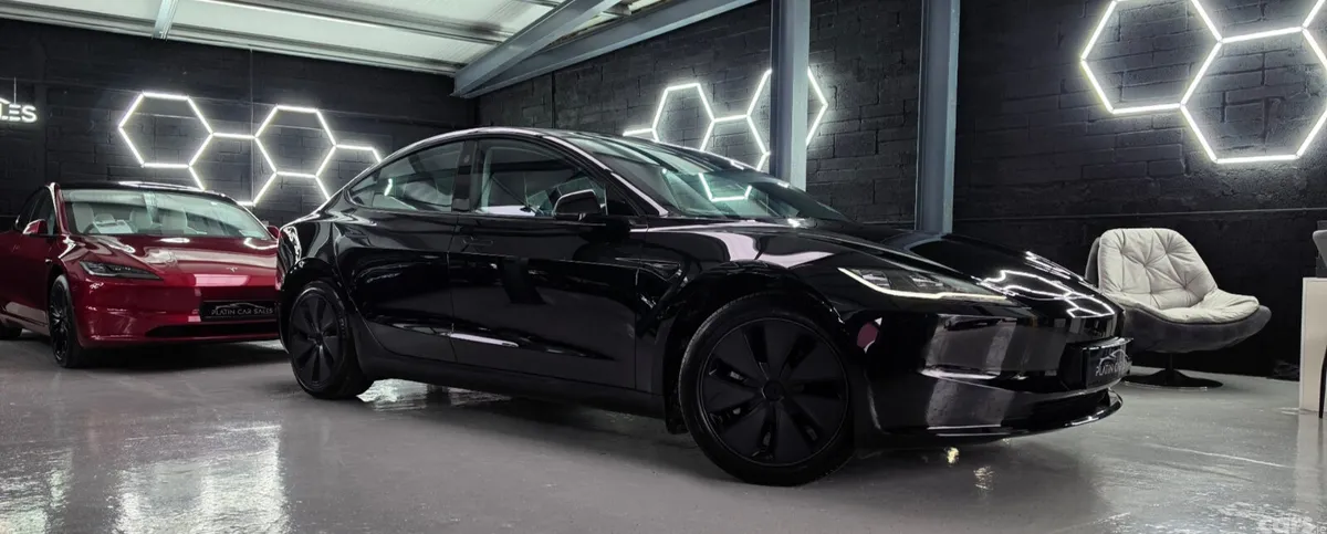 Tesla Model 3 Saloon, Electric, 2024, Black