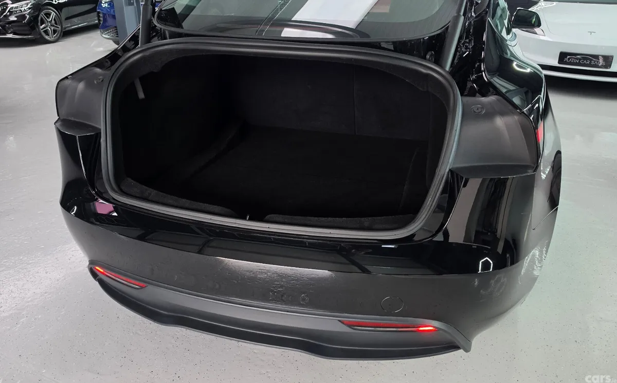 Tesla Model 3 Saloon, Electric, 2024, Black