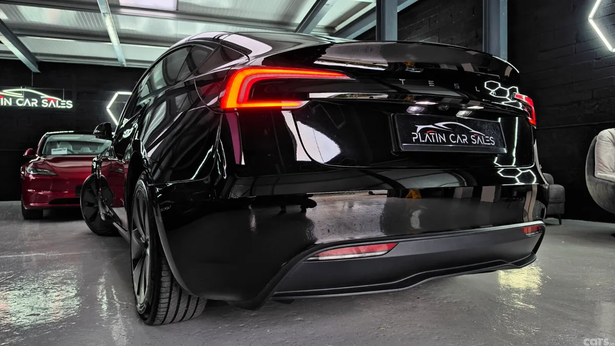 Tesla Model 3 Saloon, Electric, 2024, Black