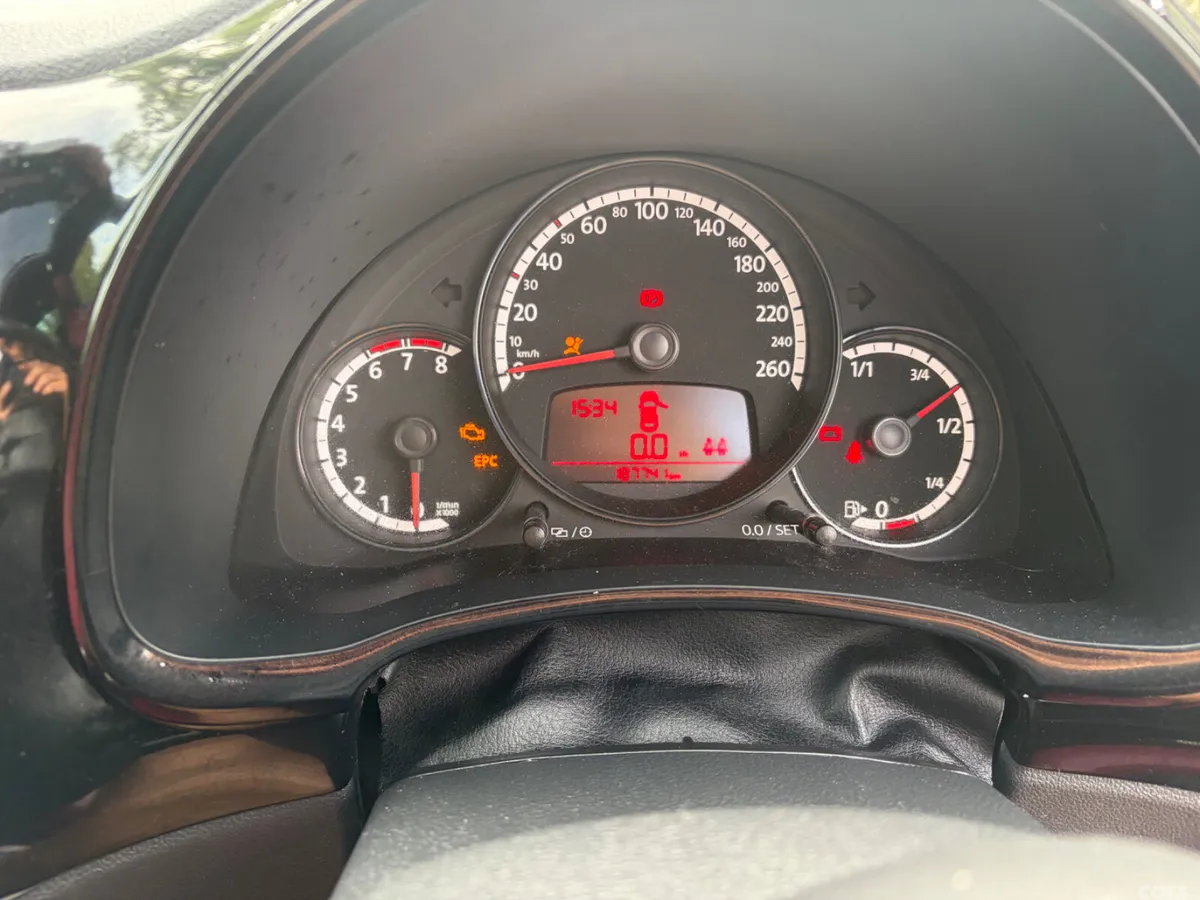 Volkswagen Beetle Hatchback, Petrol, 2013, Red