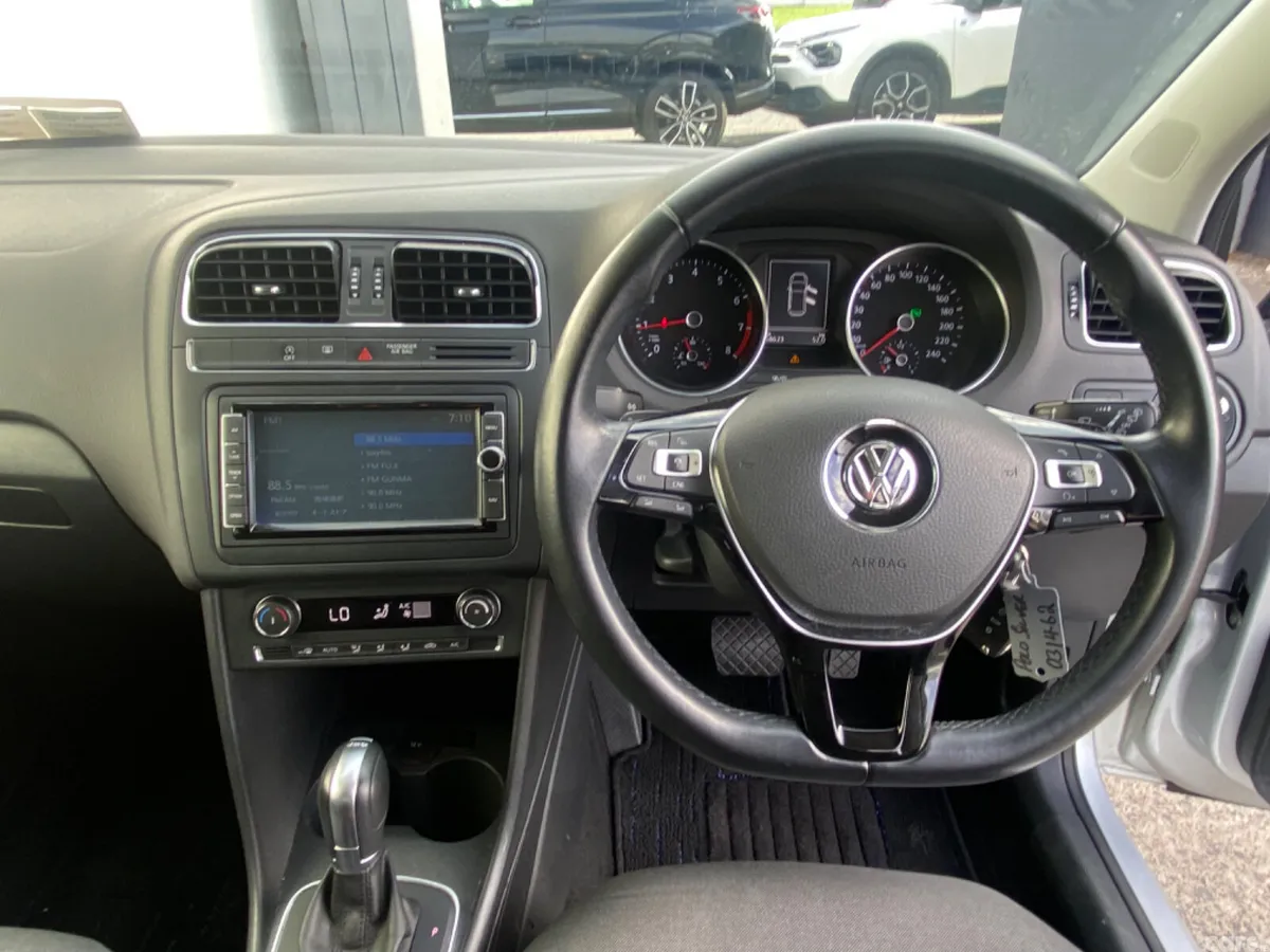 Volkswagen Polo Hatchback, Petrol, 2016, Silver