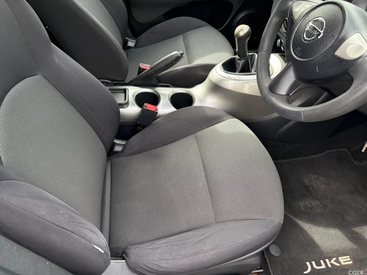 Nissan Juke SUV, Petrol, 2013, Grey