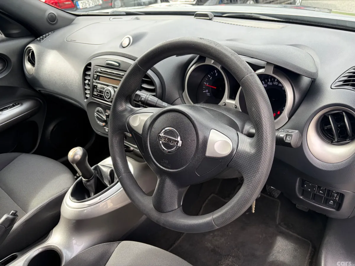 Nissan Juke SUV, Petrol, 2013, Grey