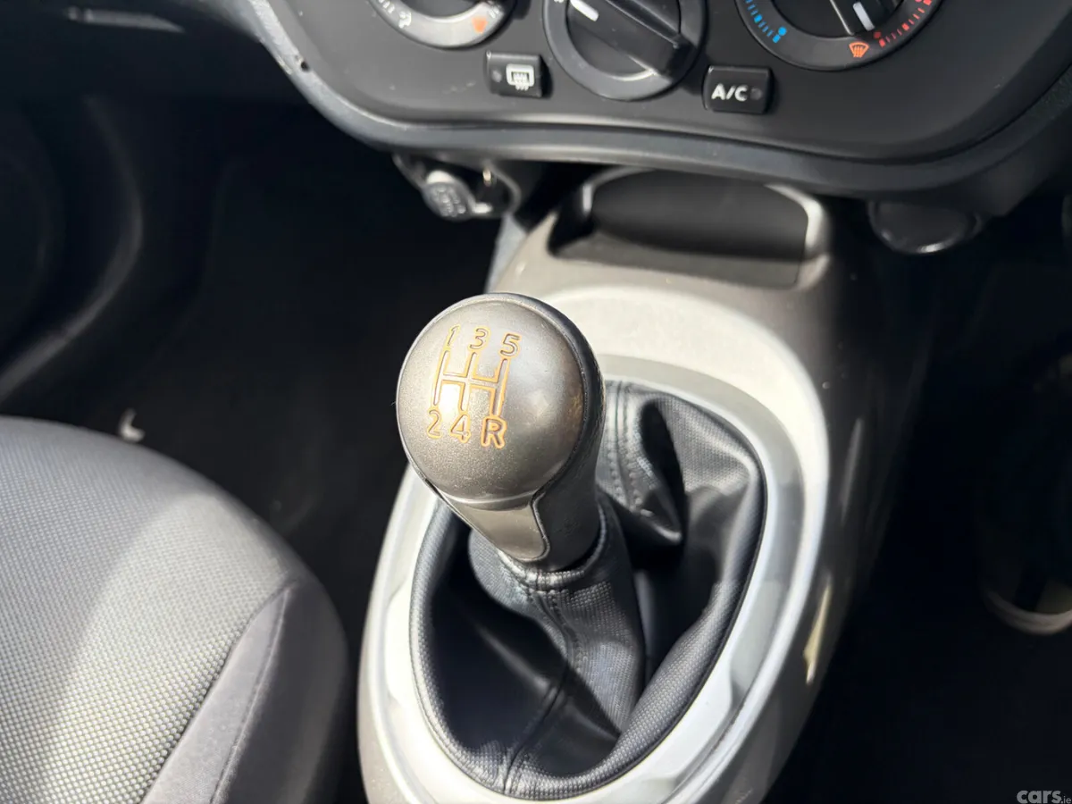 Nissan Juke SUV, Petrol, 2013, Grey