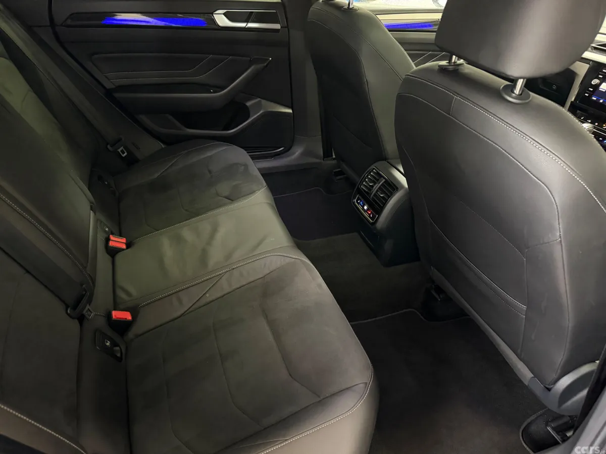 Volkswagen Arteon Hatchback, Diesel, 2022, Blue