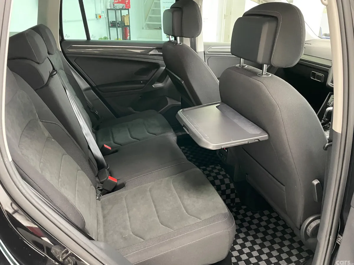 Volkswagen Tiguan Estate, Diesel, 2020, Black