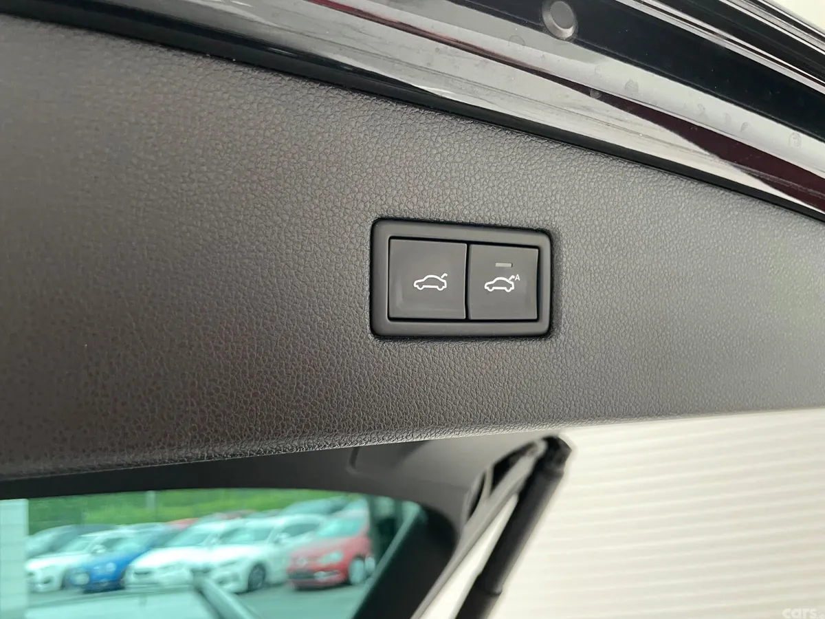 Volkswagen Tiguan Estate, Diesel, 2020, Black