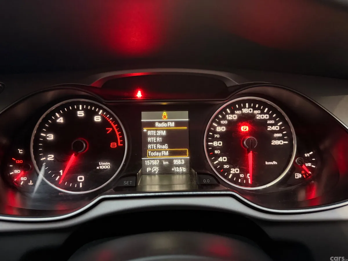 Audi A4 Saloon, Petrol, 2016, White