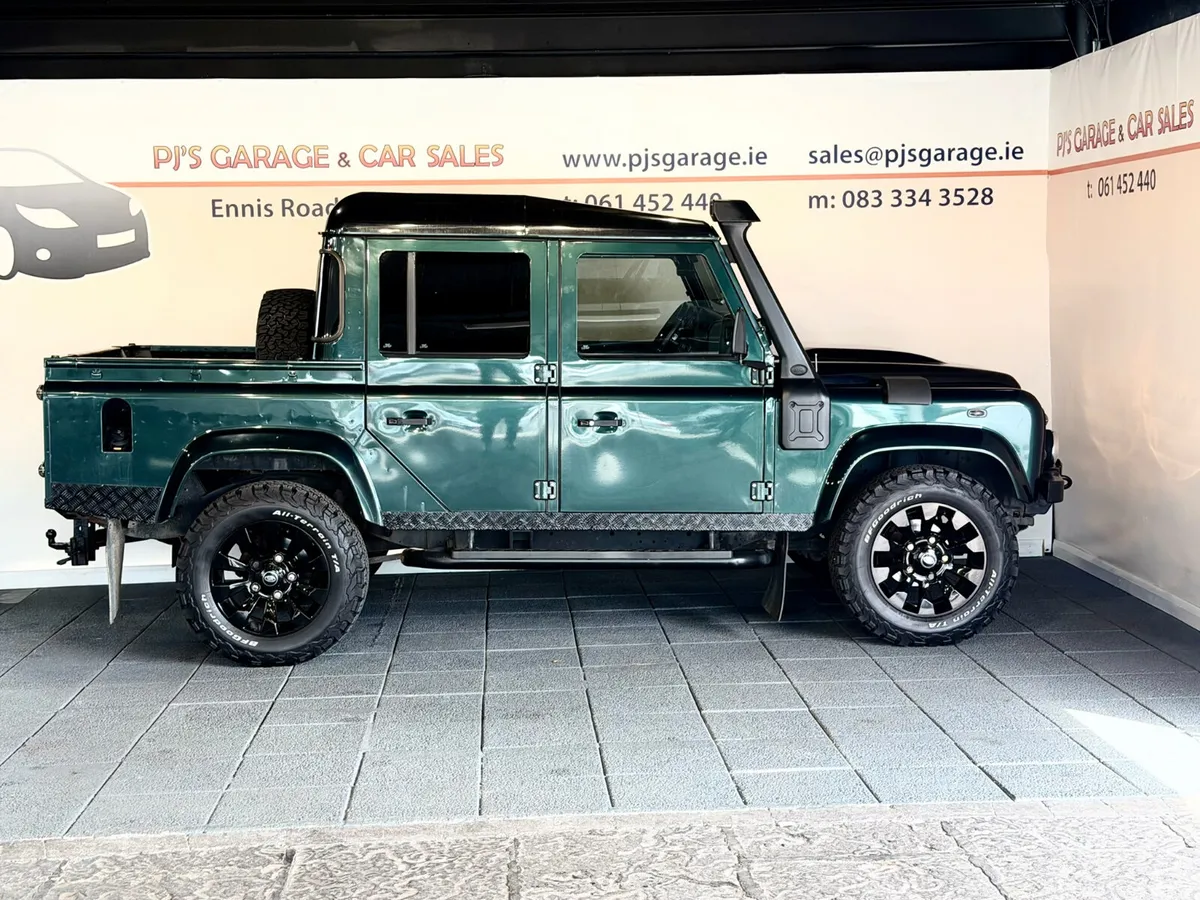 Land Rover Defender SUV, Diesel, 2014, Green