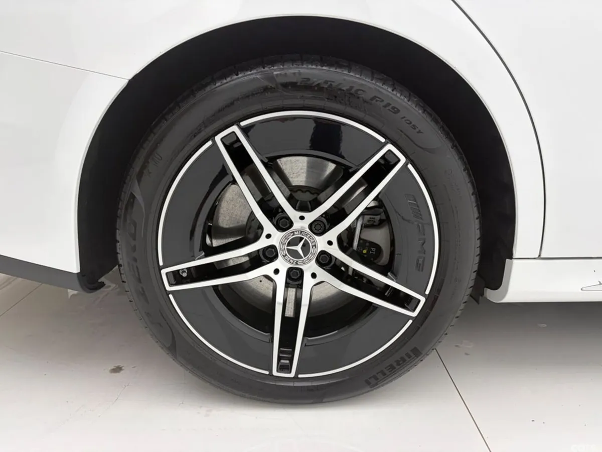 Mercedes-Benz E-Class Saloon, Petrol Plug-in Hybrid, 2025, White