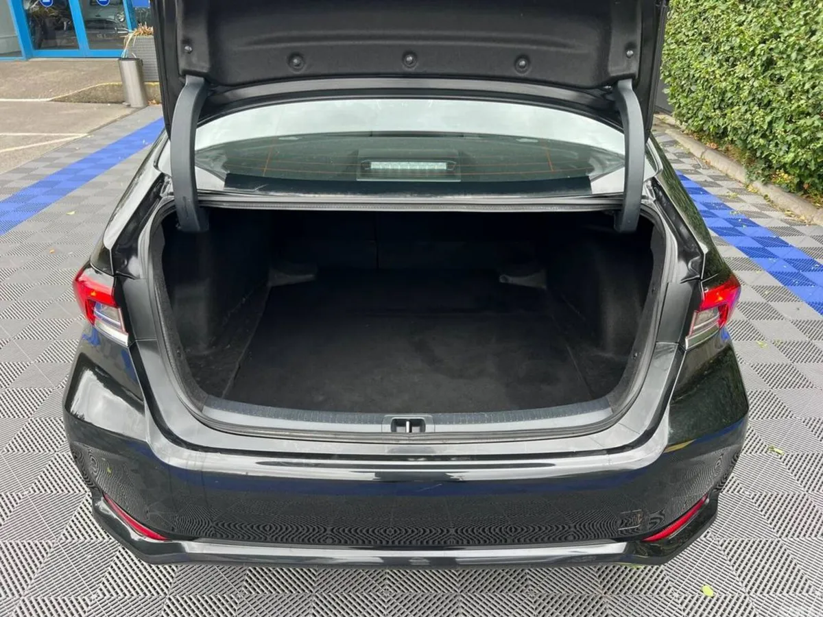 Toyota Corolla Saloon, Petrol Hybrid, 2023, Black