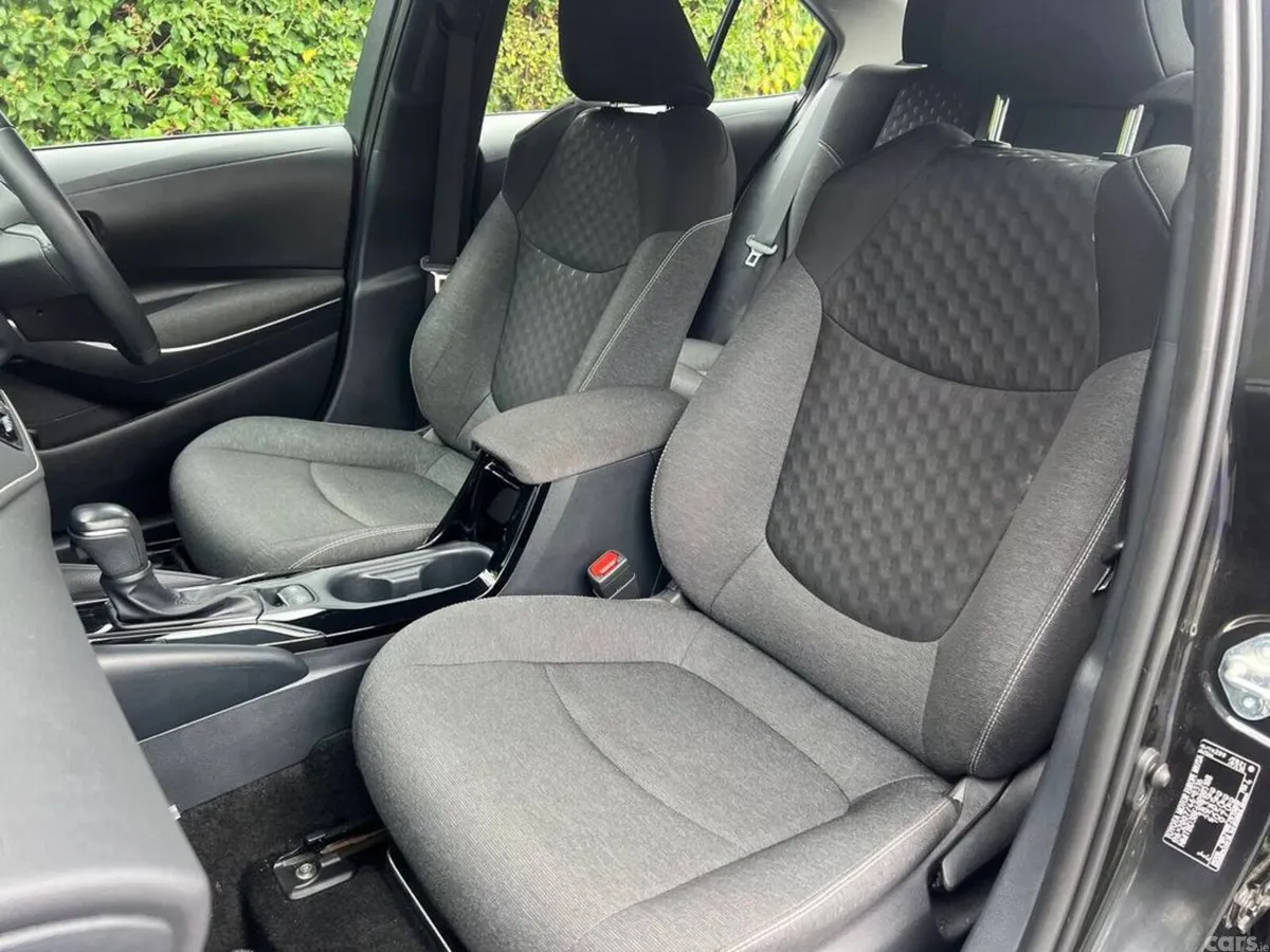 Toyota Corolla Saloon, Petrol Hybrid, 2023, Black