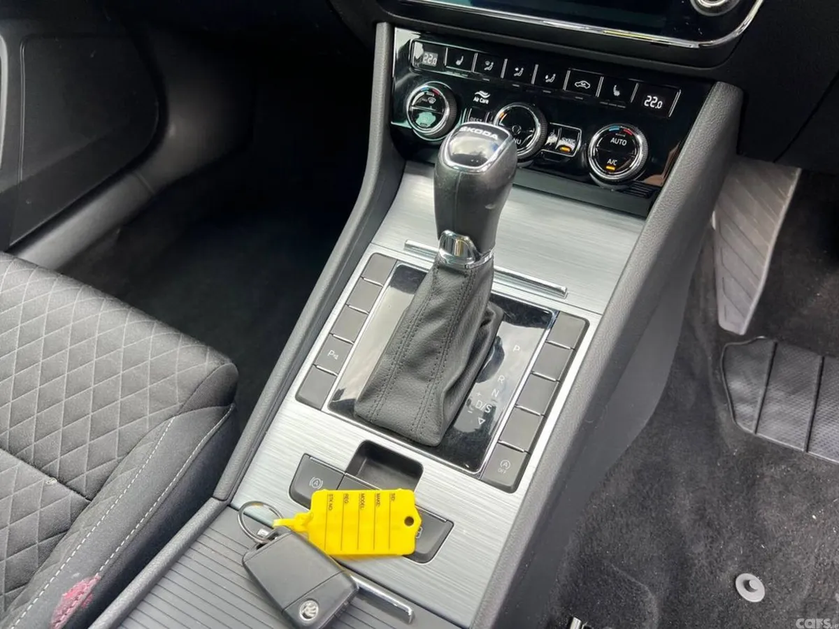 Skoda Superb Estate, Diesel, 2023, Grey