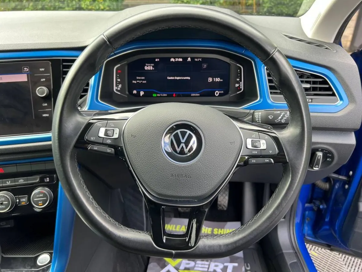 Volkswagen T-Roc SUV, Diesel, 2021, Blue