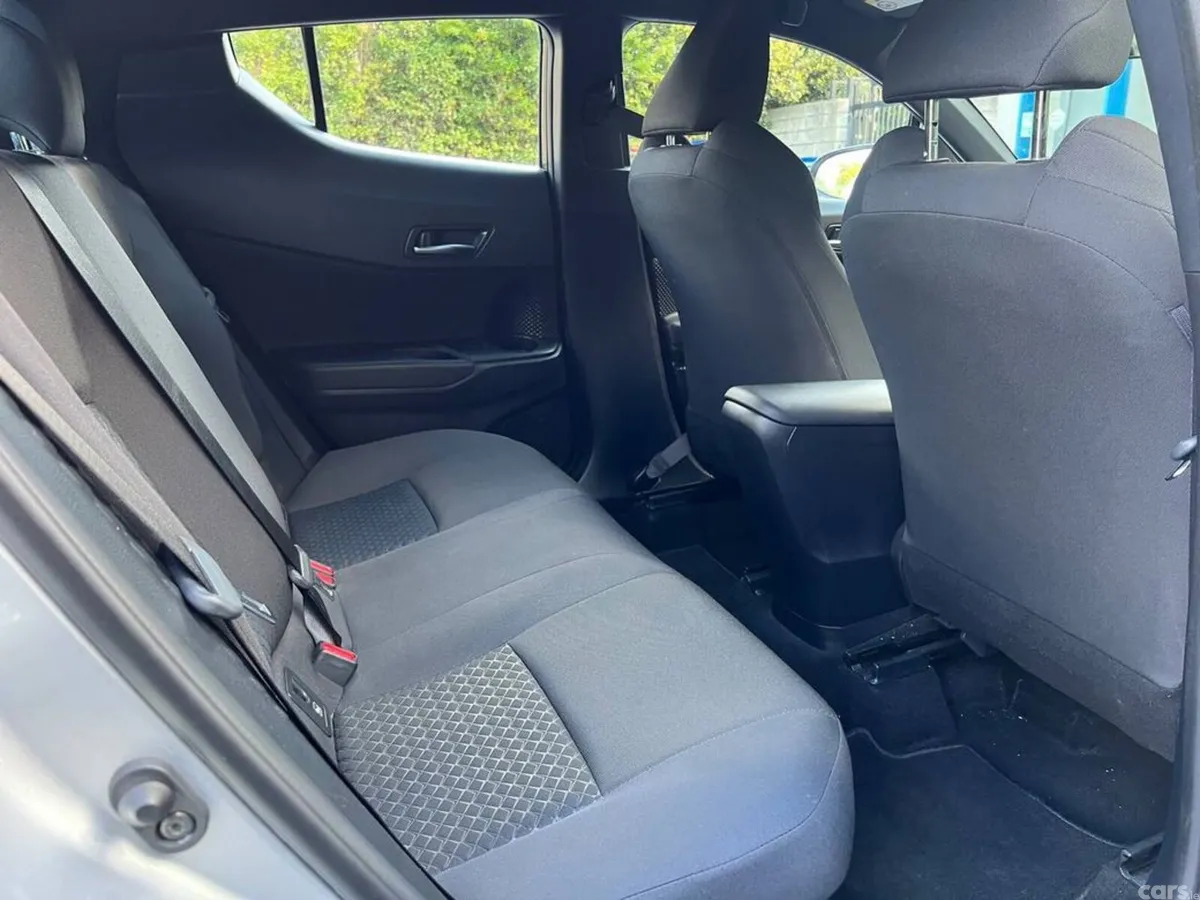 Toyota C-HR Hatchback, Petrol Hybrid, 2023, Grey