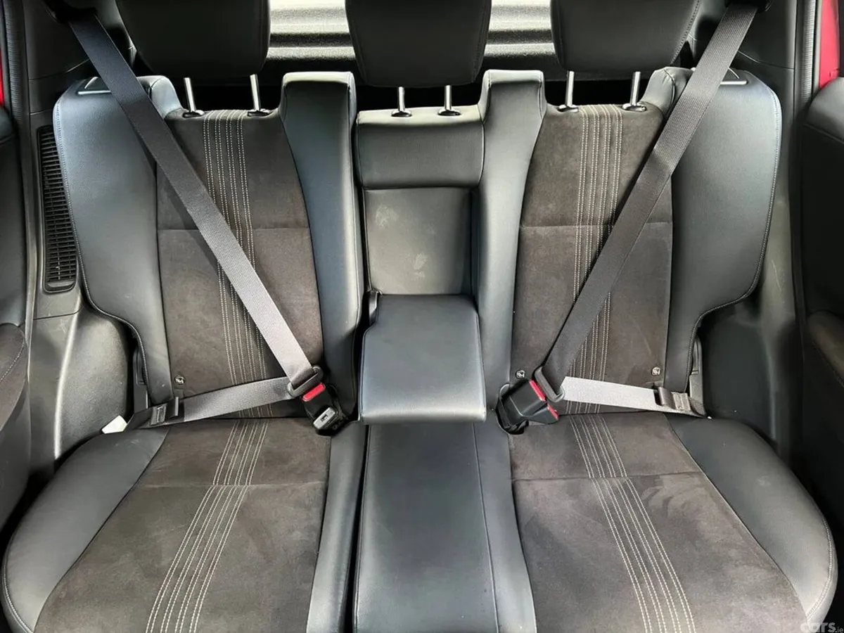 Honda Vezel SUV, Petrol Hybrid, 2021, Red