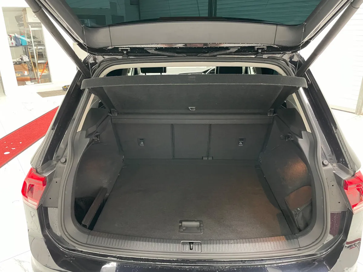 Volkswagen Tiguan Estate, Diesel, 2019, Black