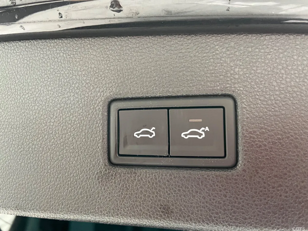 Volkswagen Tiguan Estate, Diesel, 2019, Black
