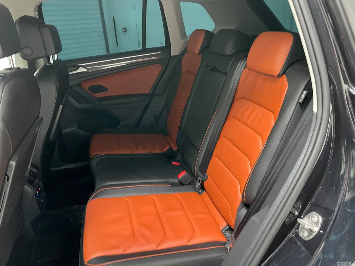 Volkswagen Tiguan Estate, Diesel, 2019, Black