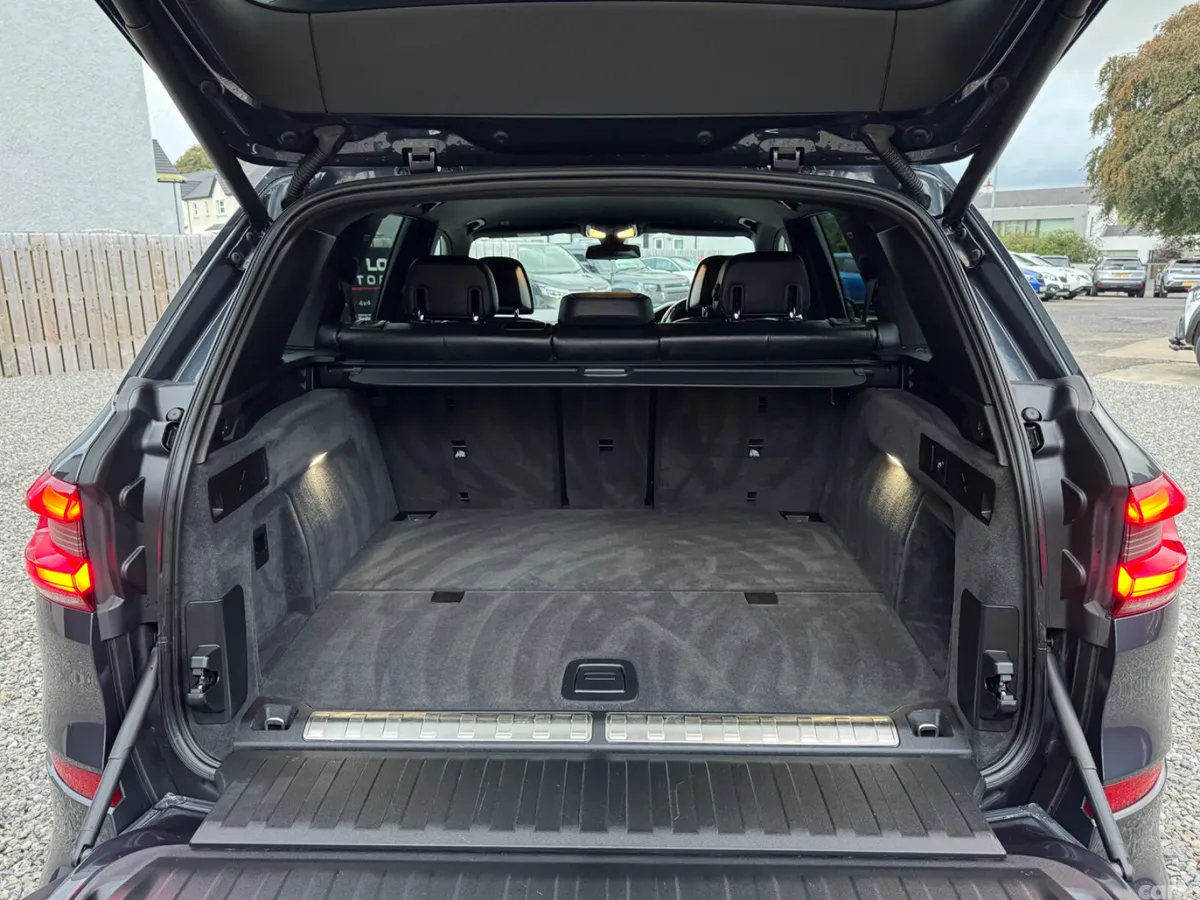 BMW X5 SUV, Petrol Hybrid, 2022, Grey