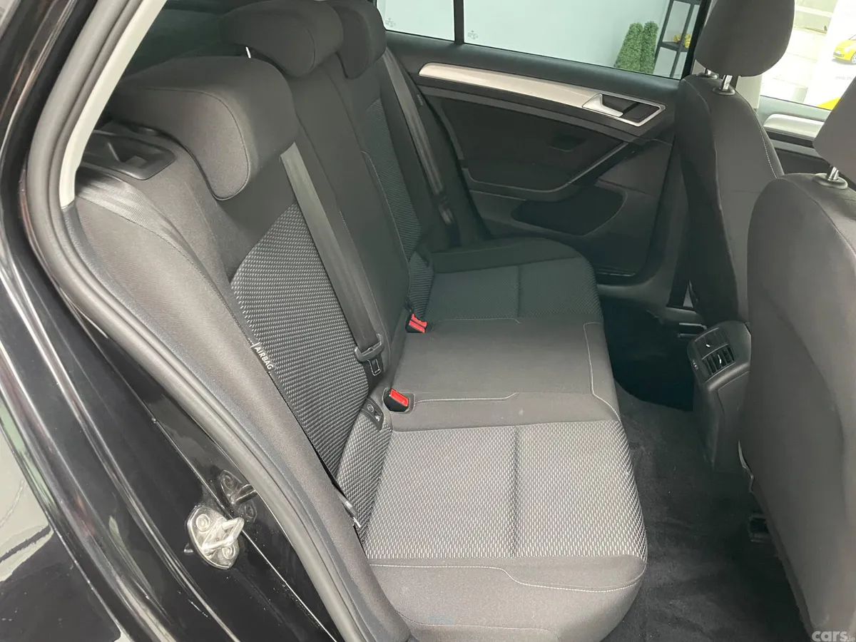 Volkswagen Golf Hatchback, Petrol, 2018, Black