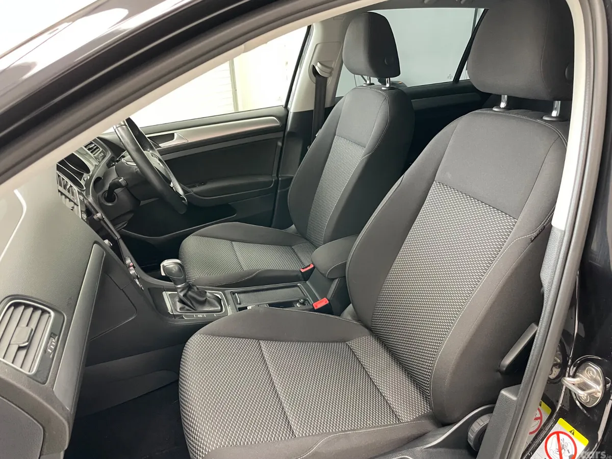 Volkswagen Golf Hatchback, Petrol, 2018, Black