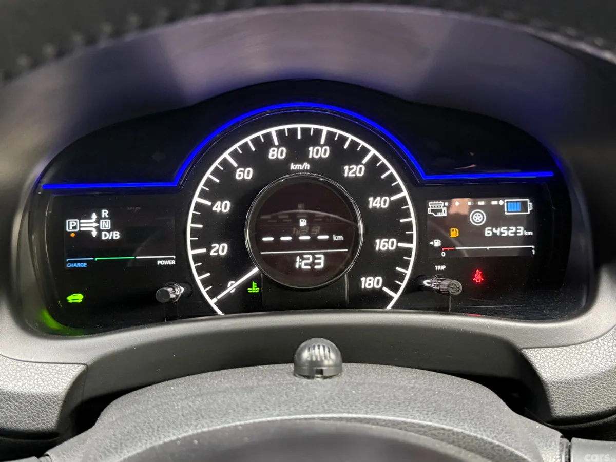 Nissan Note MPV, Petrol Hybrid, 2018, Red