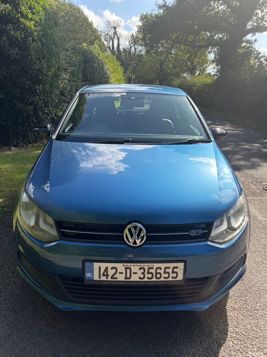 Volkswagen Polo Hatchback, Petrol, 2014, Blue