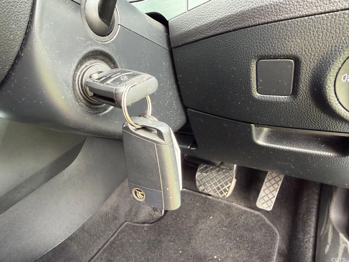 Skoda Superb Estate, Petrol, 2019, Silver