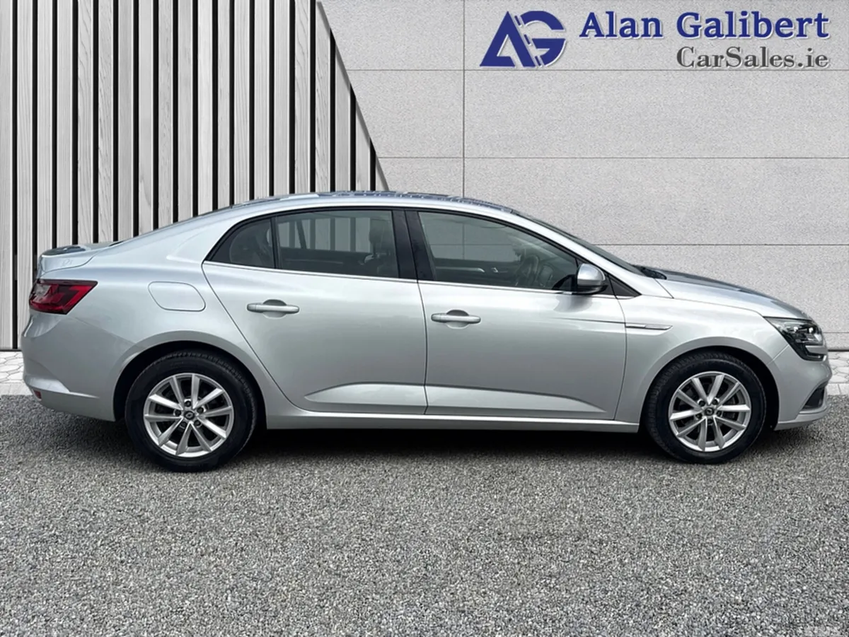 Renault Megane Saloon, Diesel, 2018, Grey