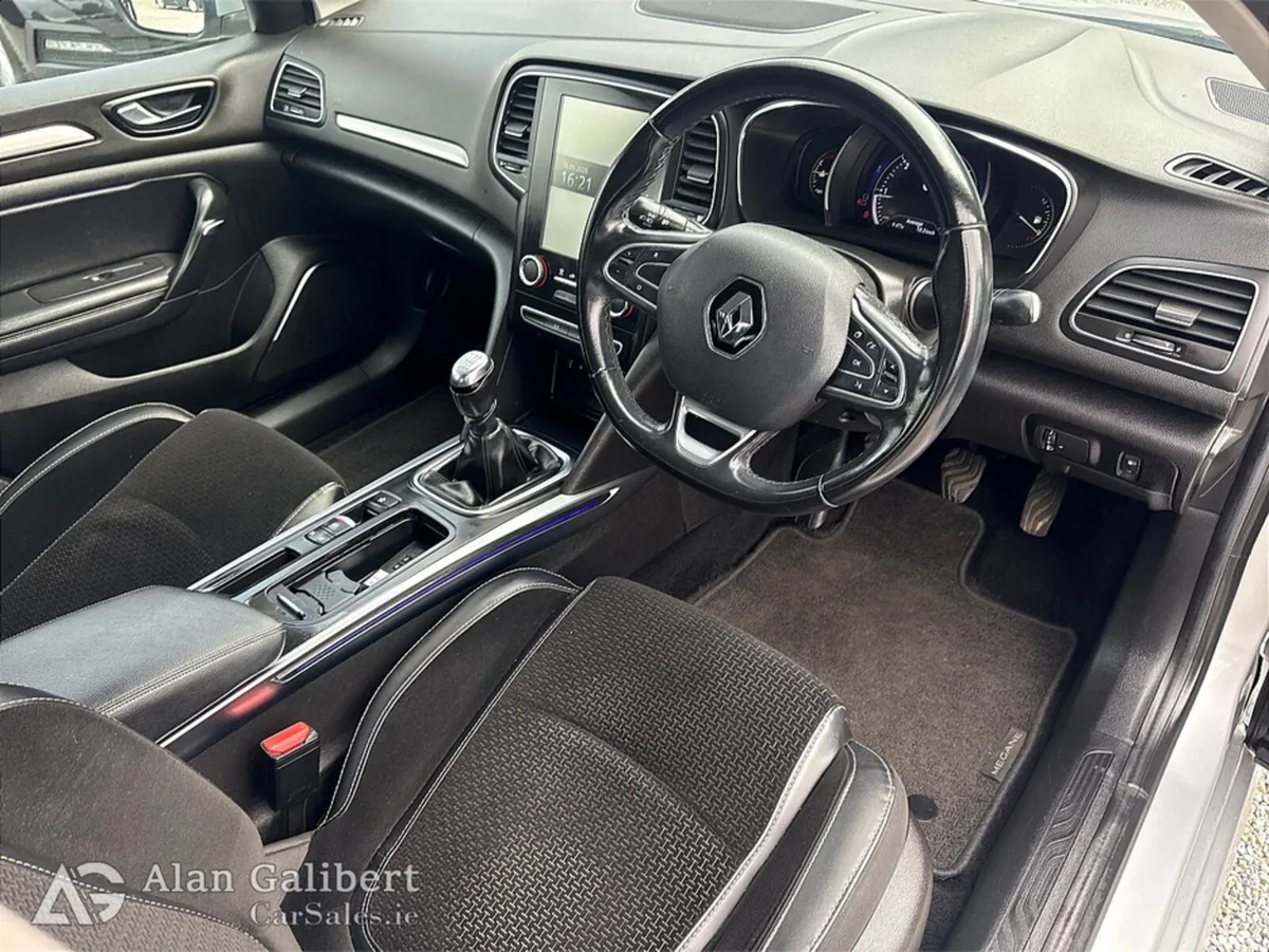 Renault Megane Saloon, Diesel, 2018, Grey
