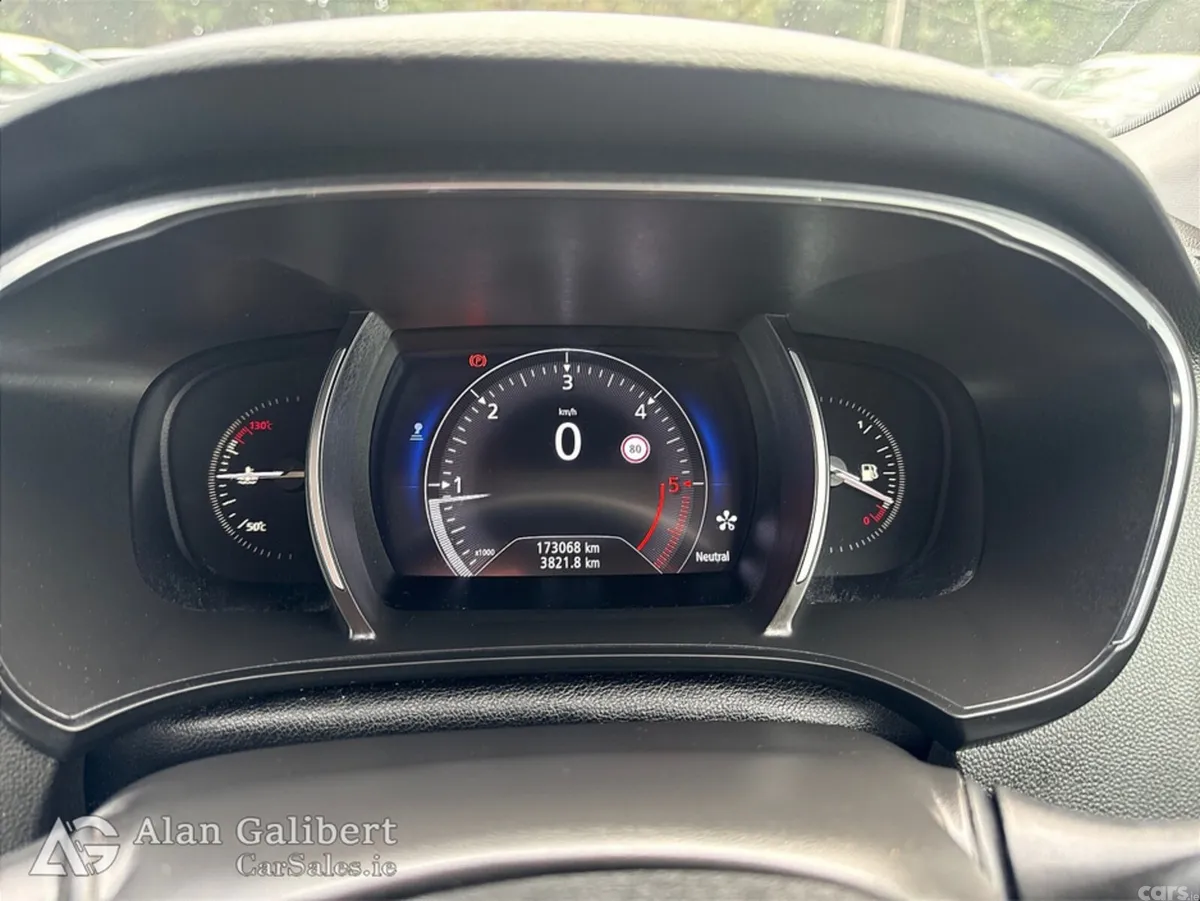 Renault Megane Saloon, Diesel, 2018, Grey