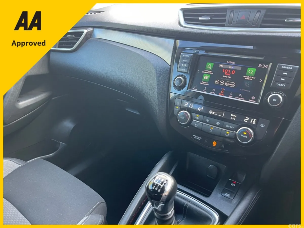 Nissan Qashqai SUV, Diesel, 2019, Blue