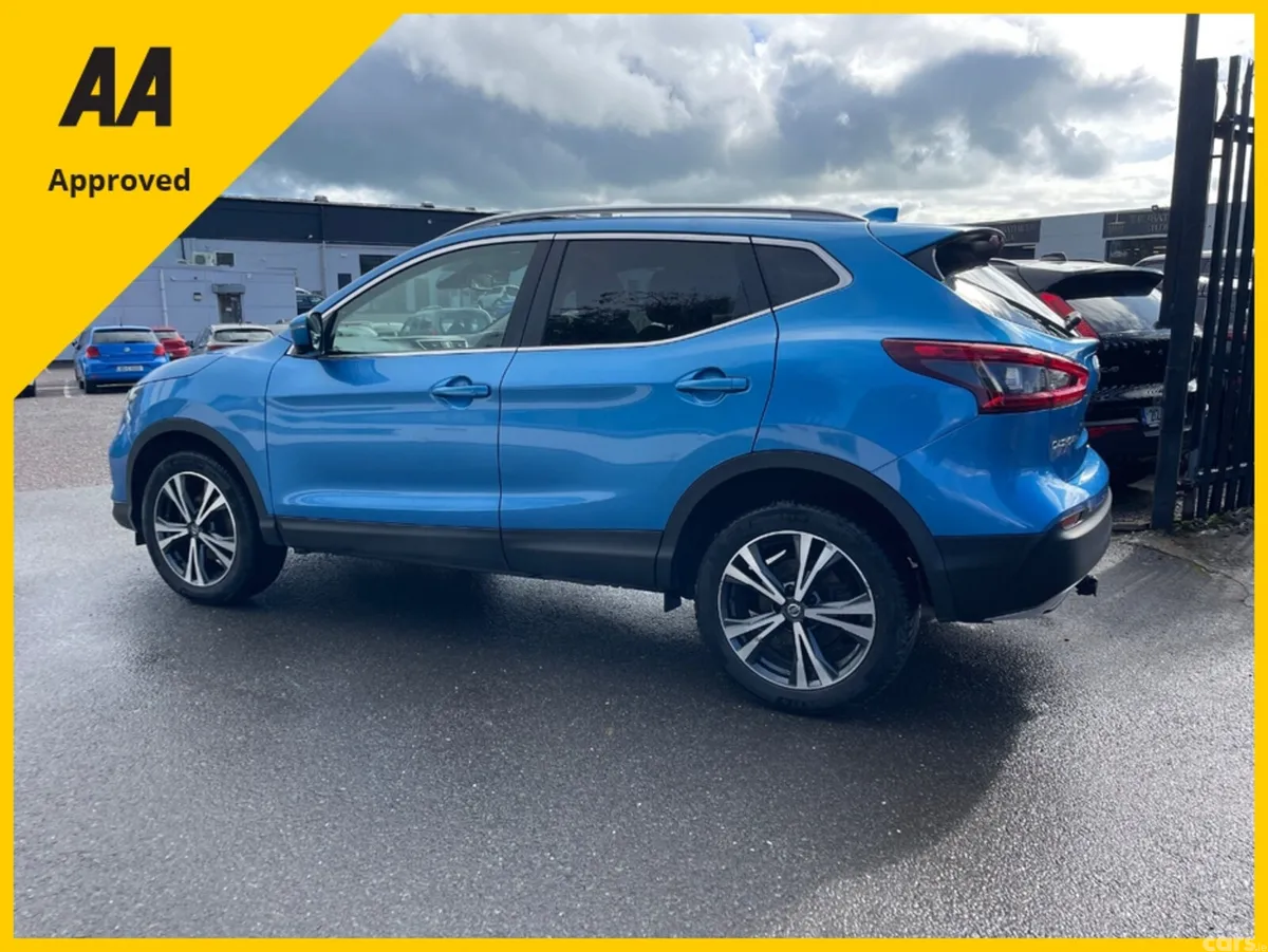 Nissan Qashqai SUV, Diesel, 2019, Blue