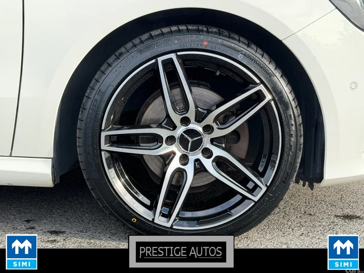 Mercedes-Benz A-Class Hatchback, Petrol, 2017, White