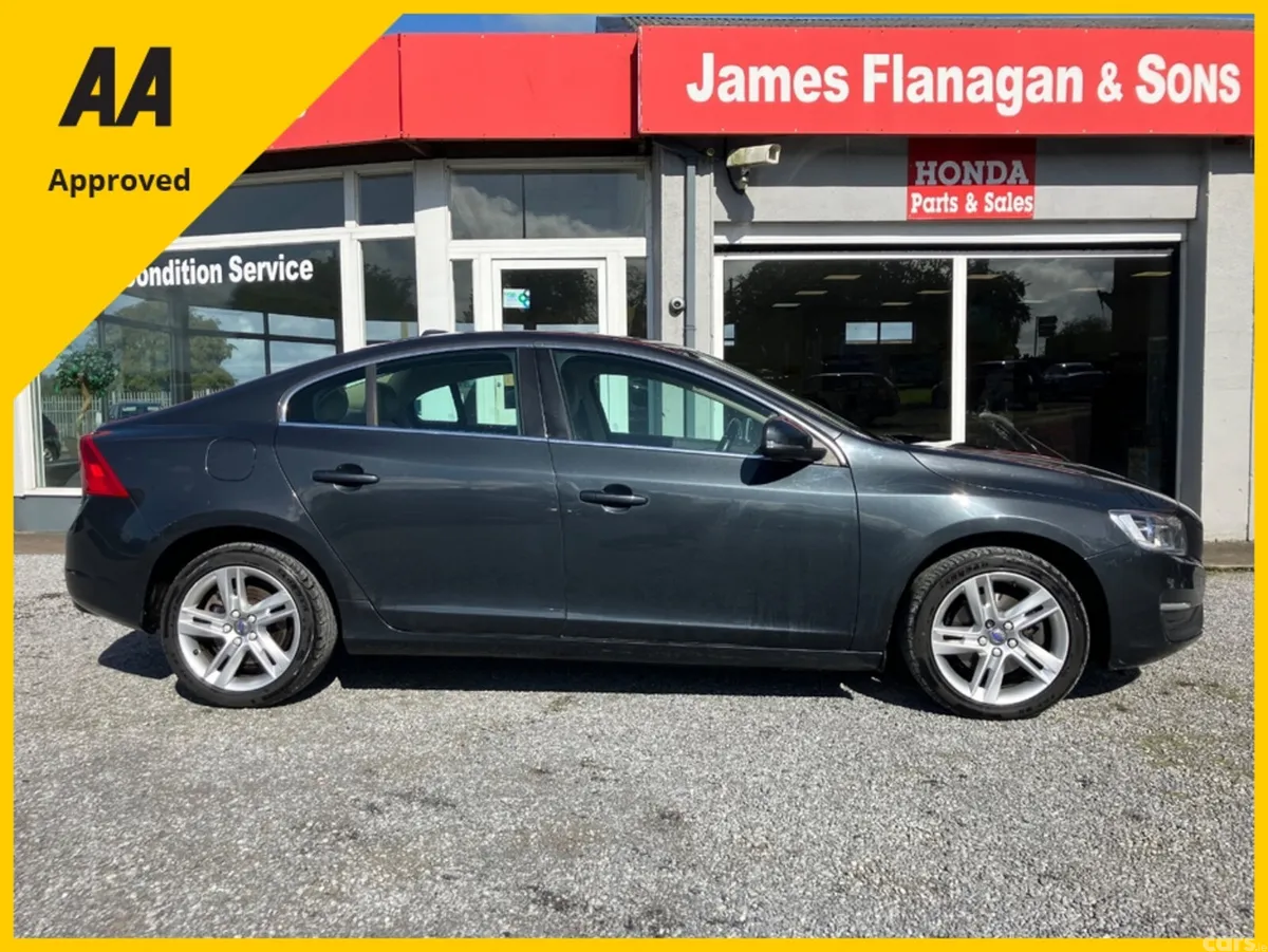 Volvo S60 Saloon, Diesel, 2017, Grey