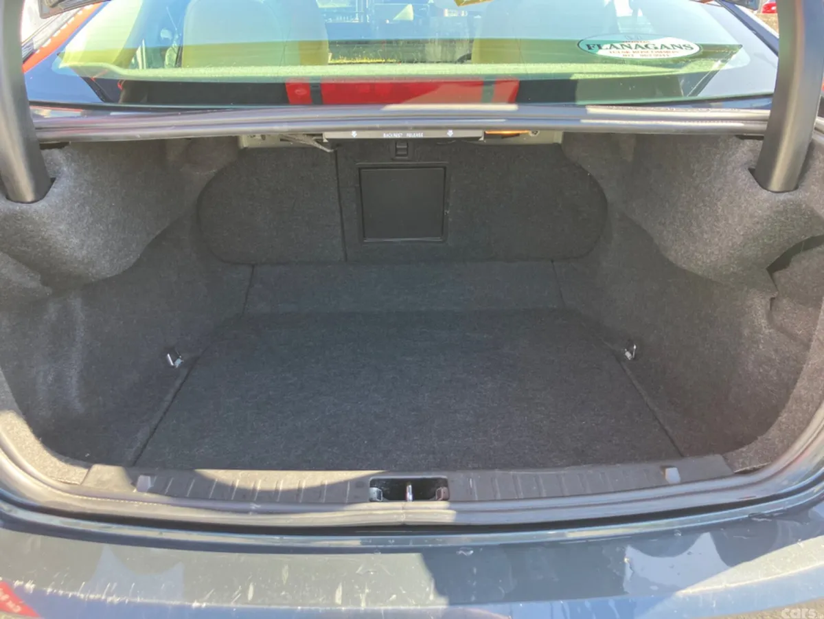 Volvo S60 Saloon, Diesel, 2017, Grey