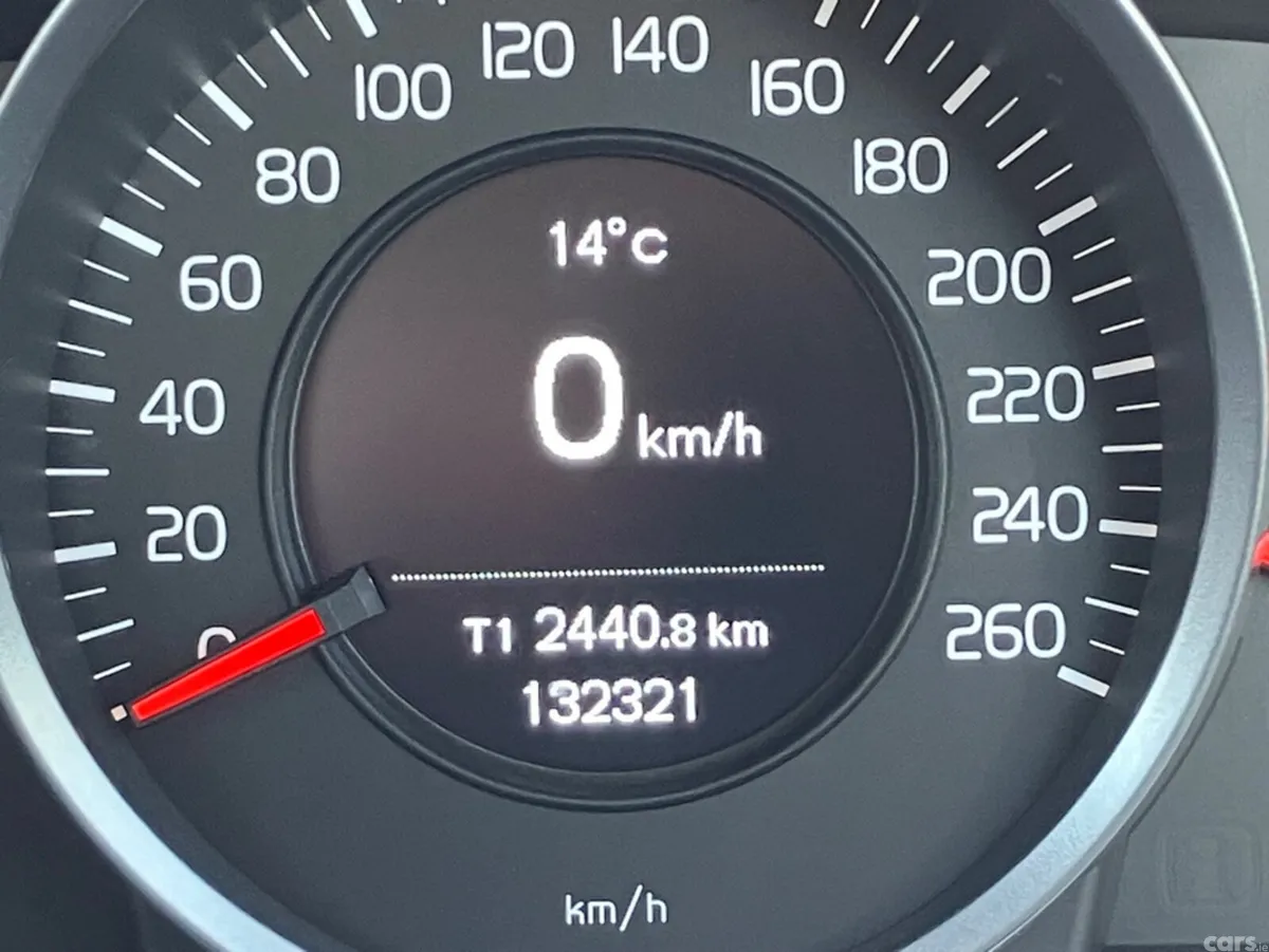 Volvo S60 Saloon, Diesel, 2017, Grey