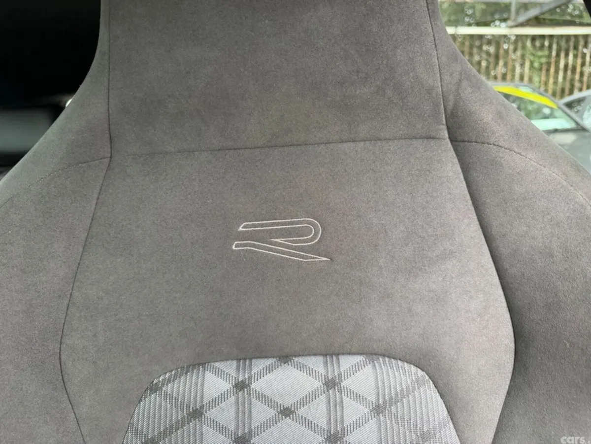 Volkswagen Golf Hatchback, Petrol, 2025, Blue
