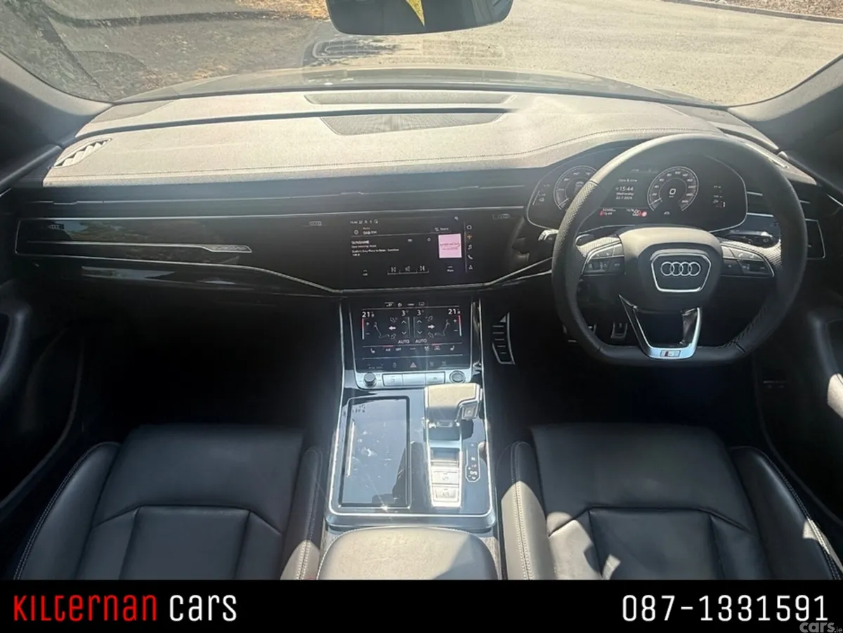 Audi Q8 SUV, Petrol Plug-in Hybrid, 2023, Black